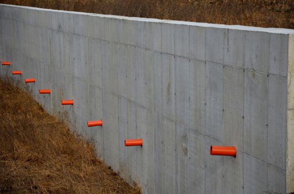 Cost of Retaining Wall Drainage in Waxhaw